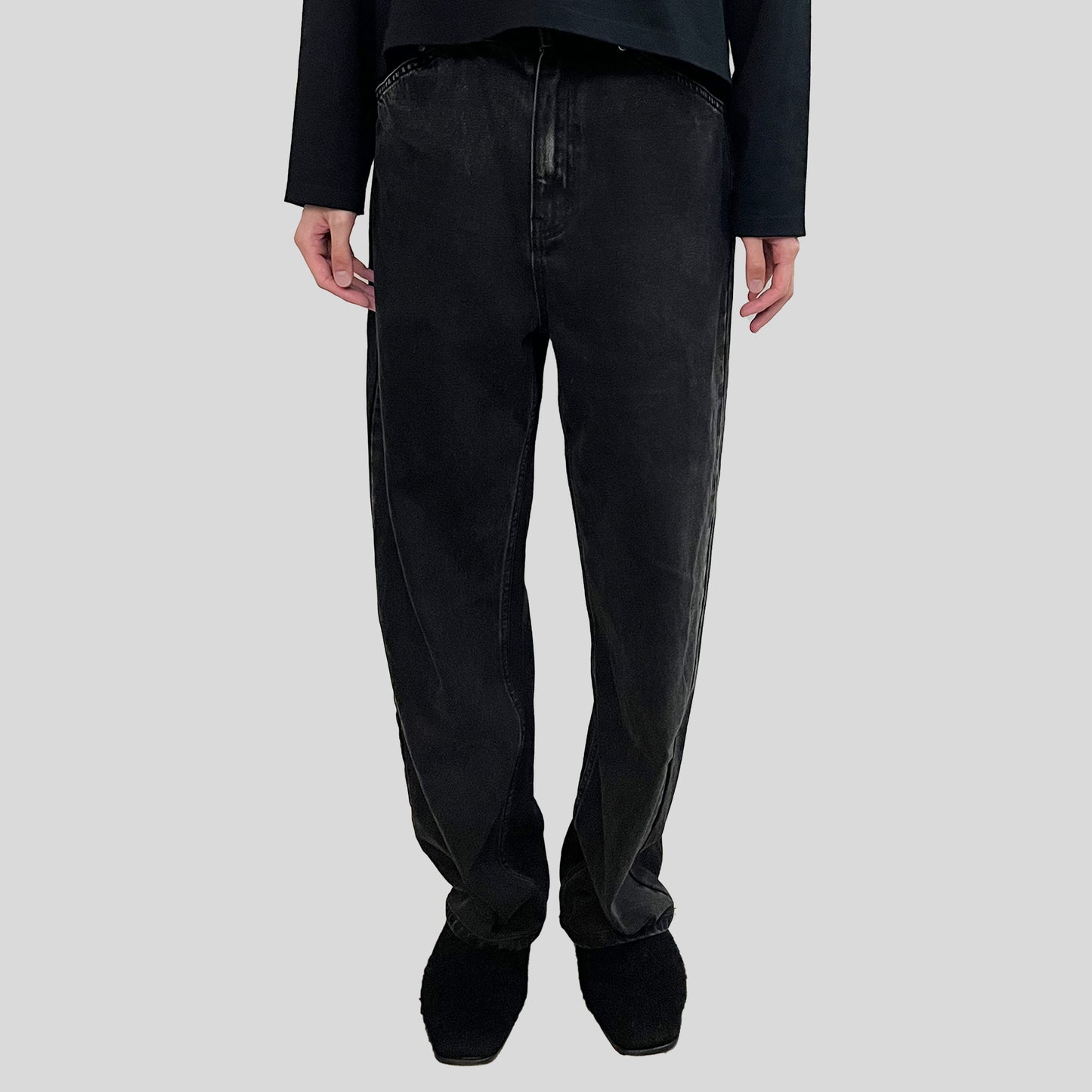 DYED BLACK DENIM